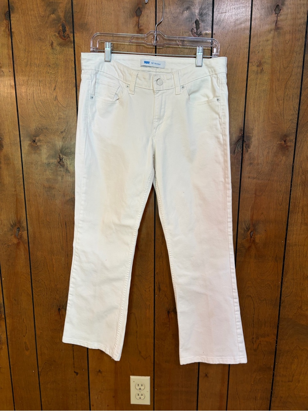 Levi's Women's Cream Boot-Cut Jeans